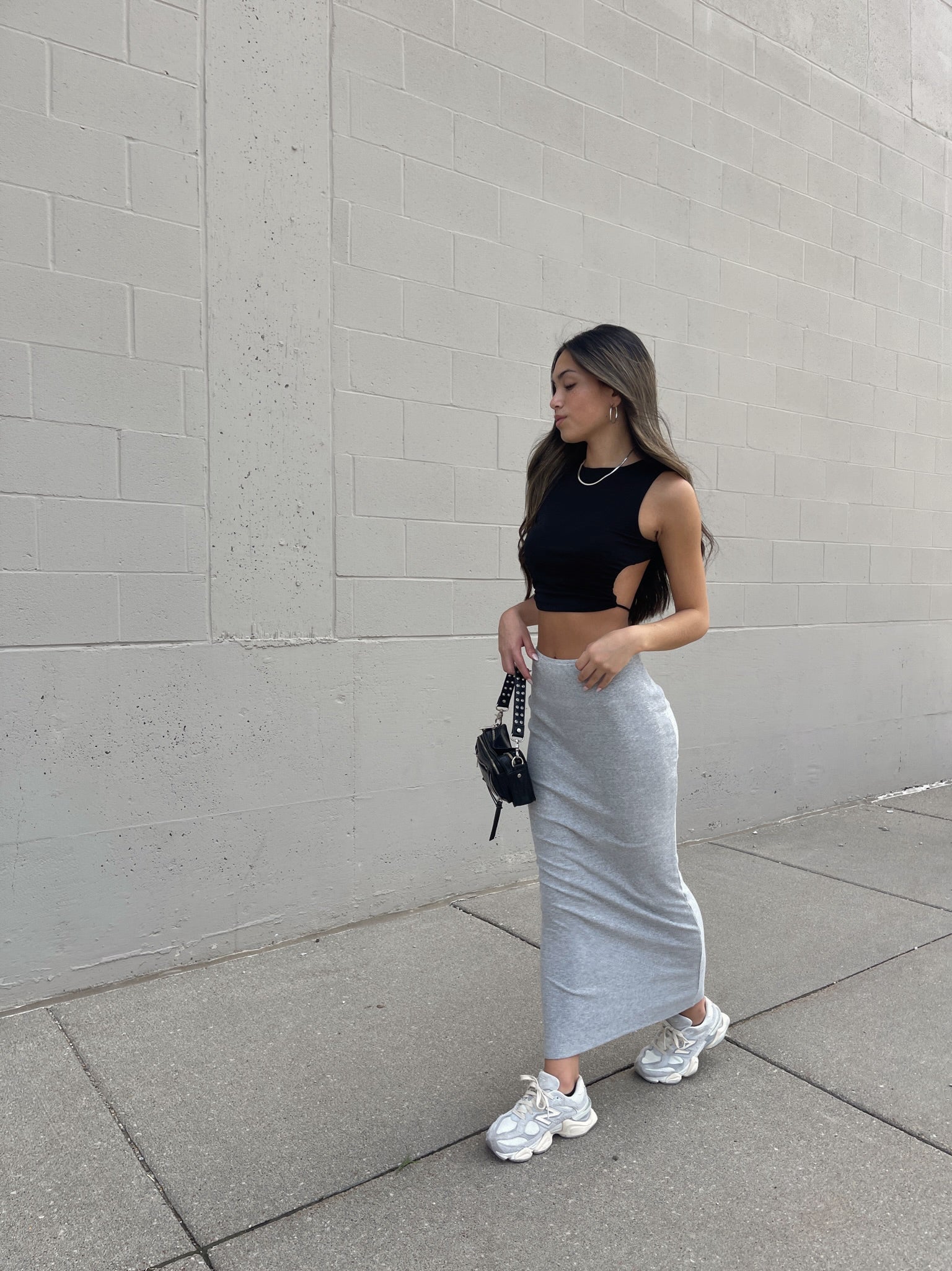 SALE : Cora Ribbed Midi Skirt