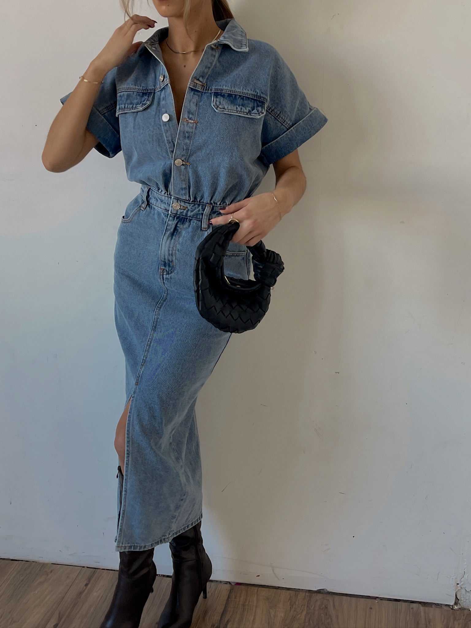 Tobie Short Sleeve Denim Midi Dress