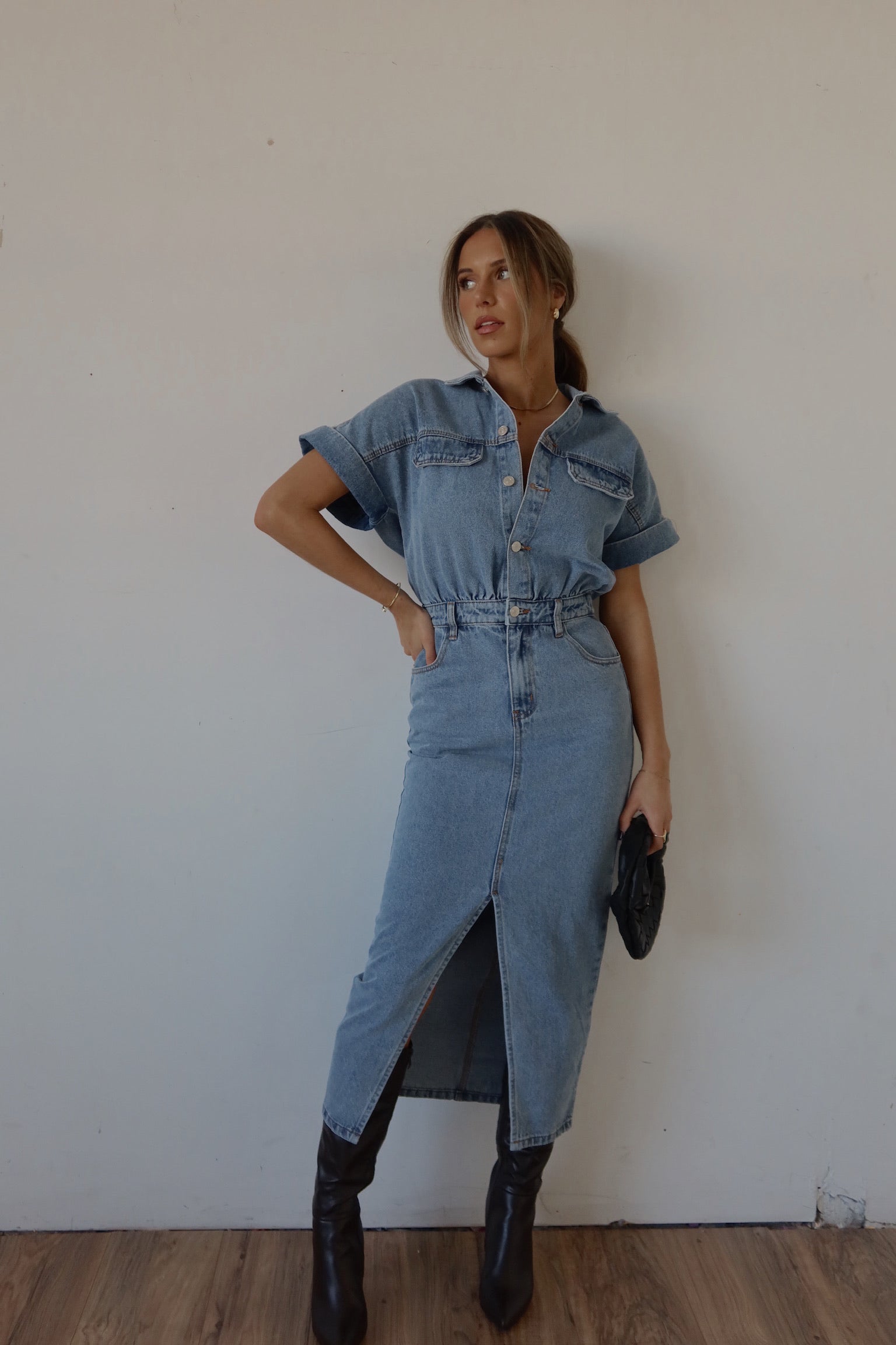 Tobie Short Sleeve Denim Midi Dress