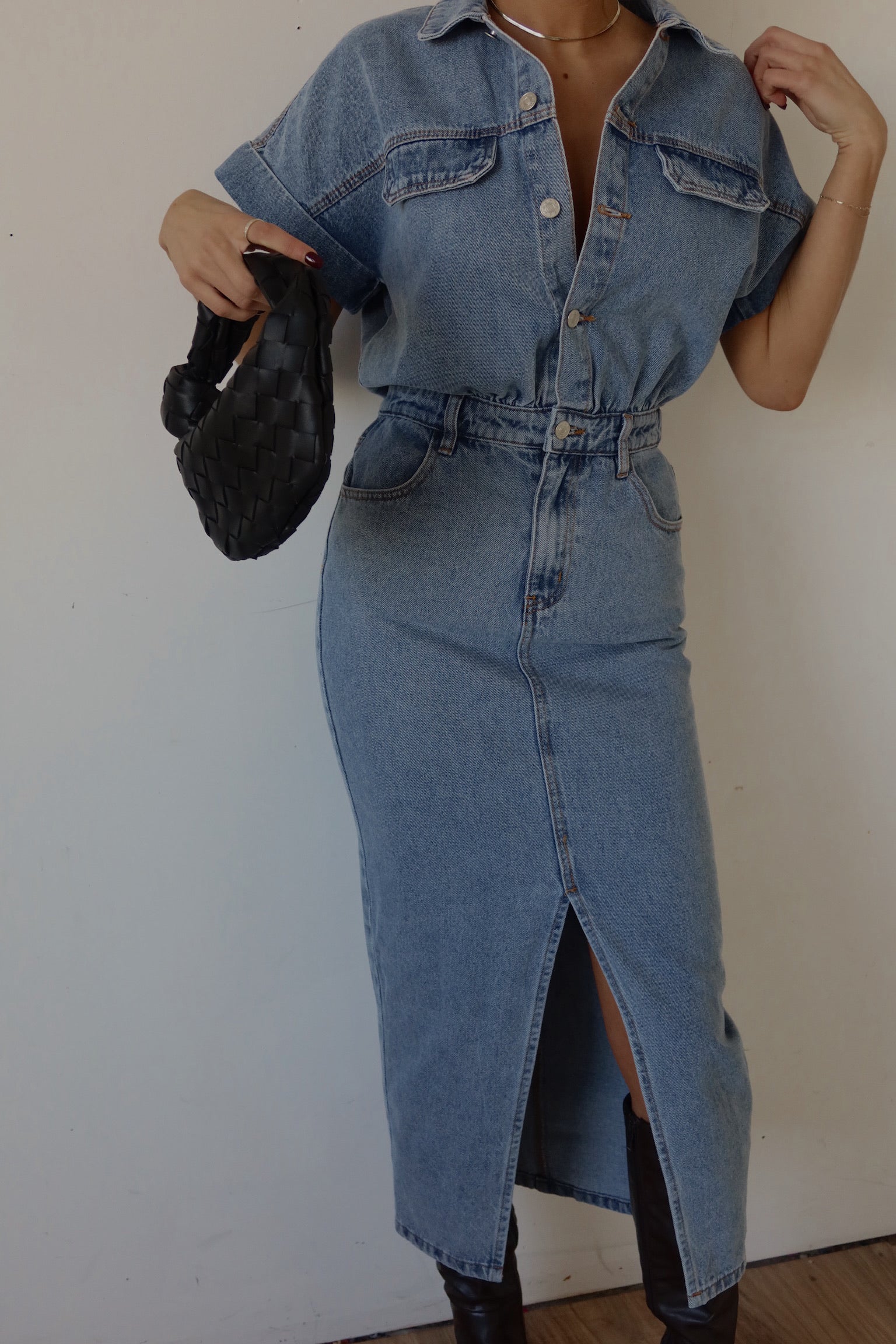 Tobie Short Sleeve Denim Midi Dress