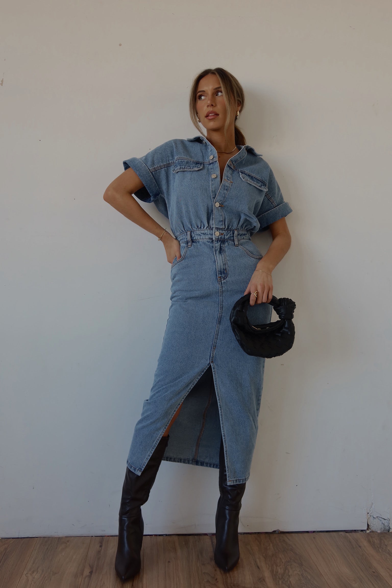 Tobie Short Sleeve Denim Midi Dress
