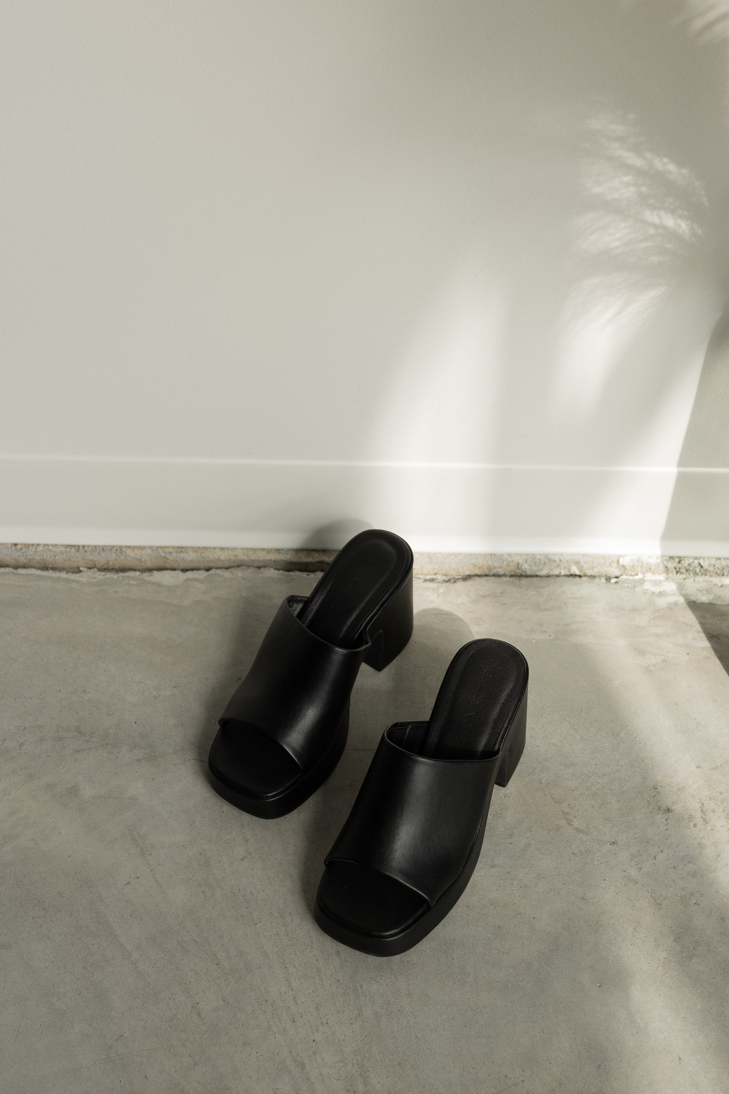 ANNAMANTINI-MADIDA-STUDIO-10.jpg