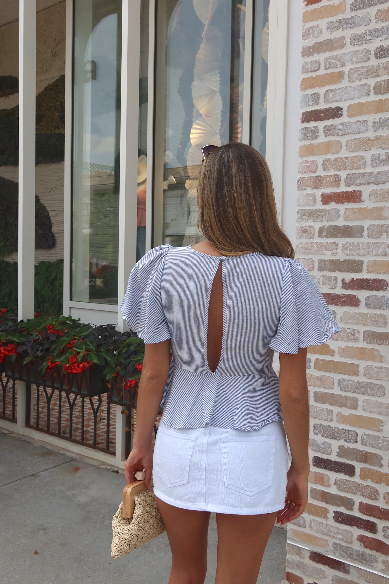 SALE :Ellie Linen Split Top