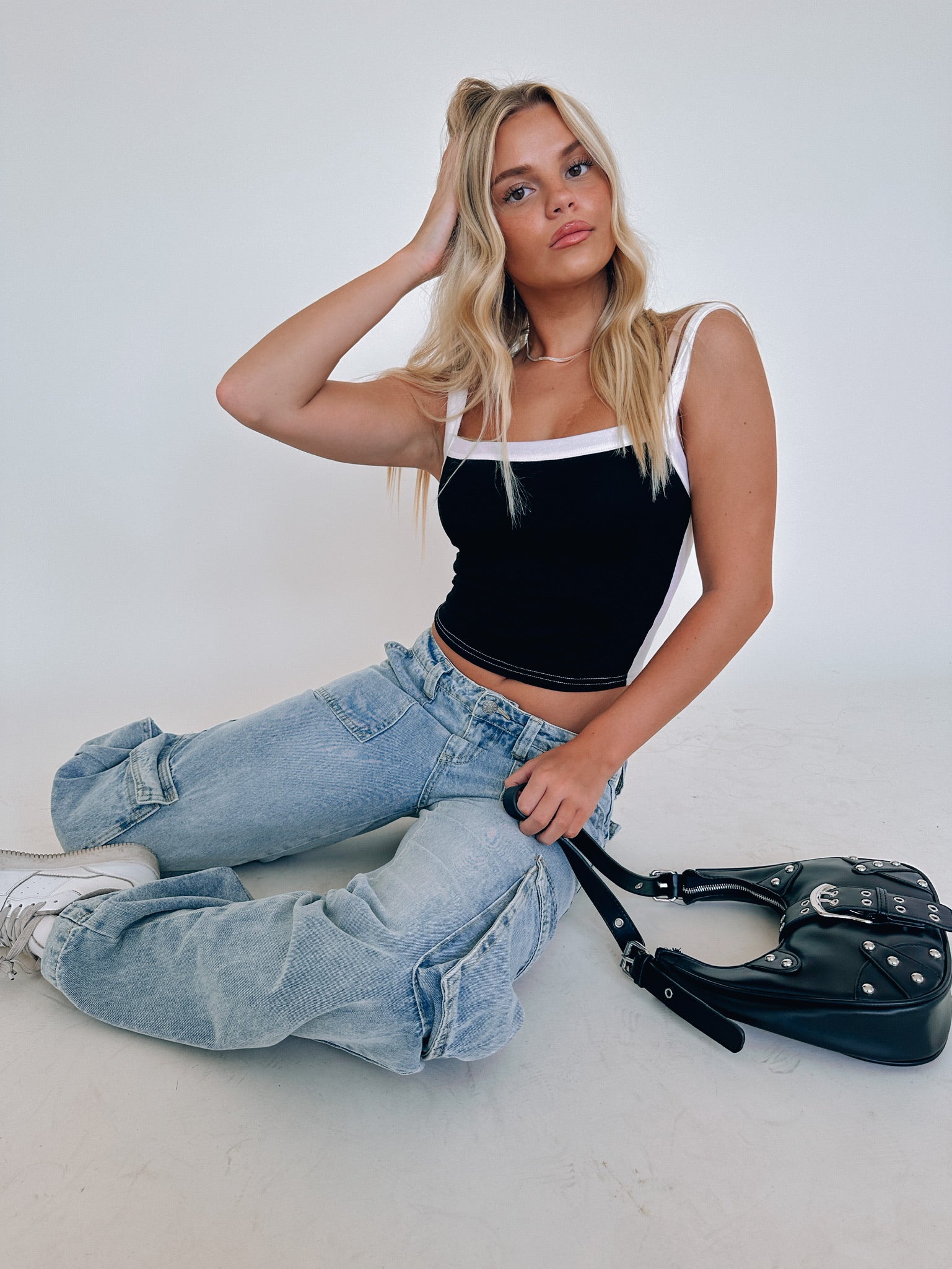 Reagan Contrast Tank