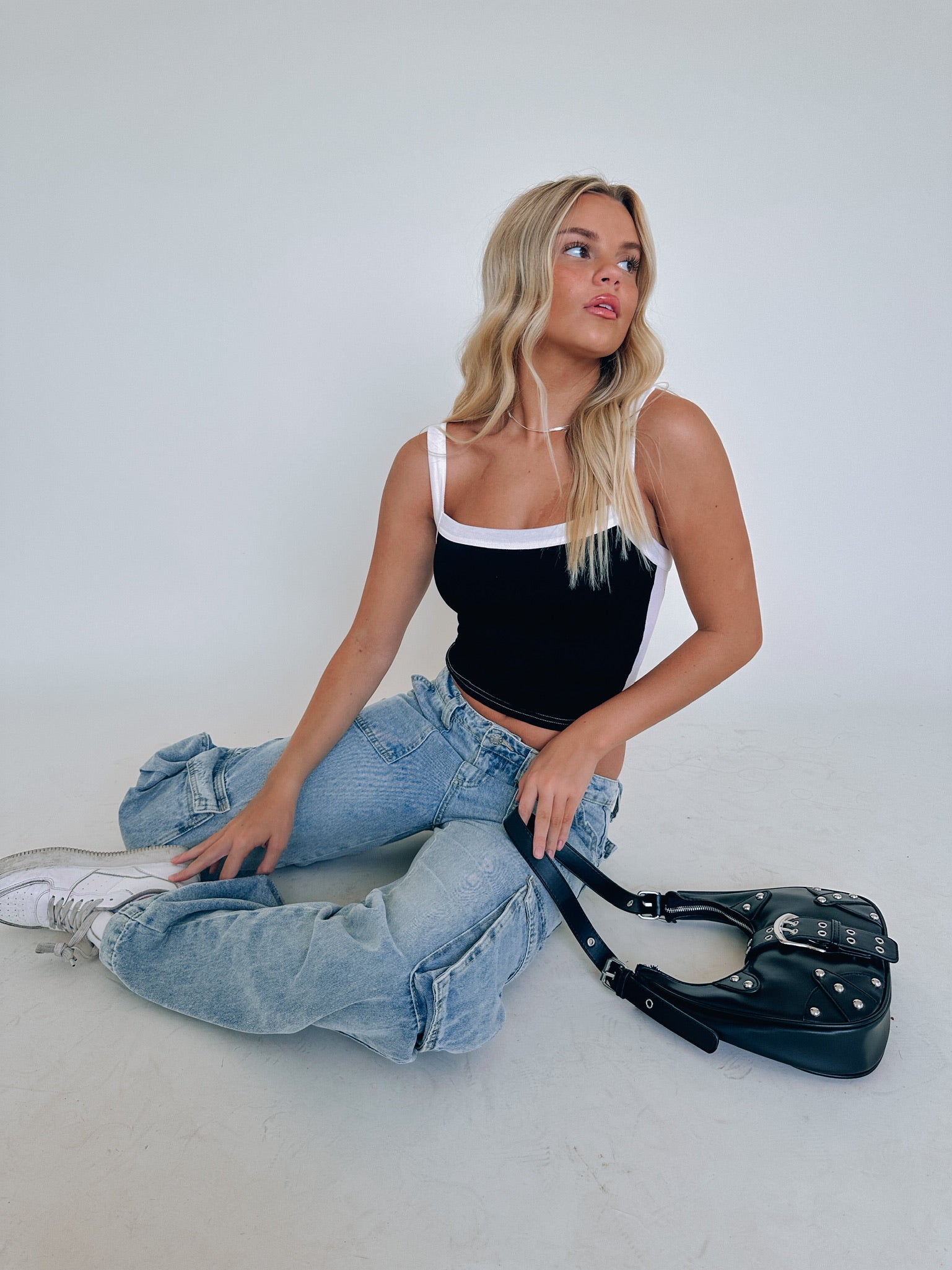 Reagan Contrast Tank