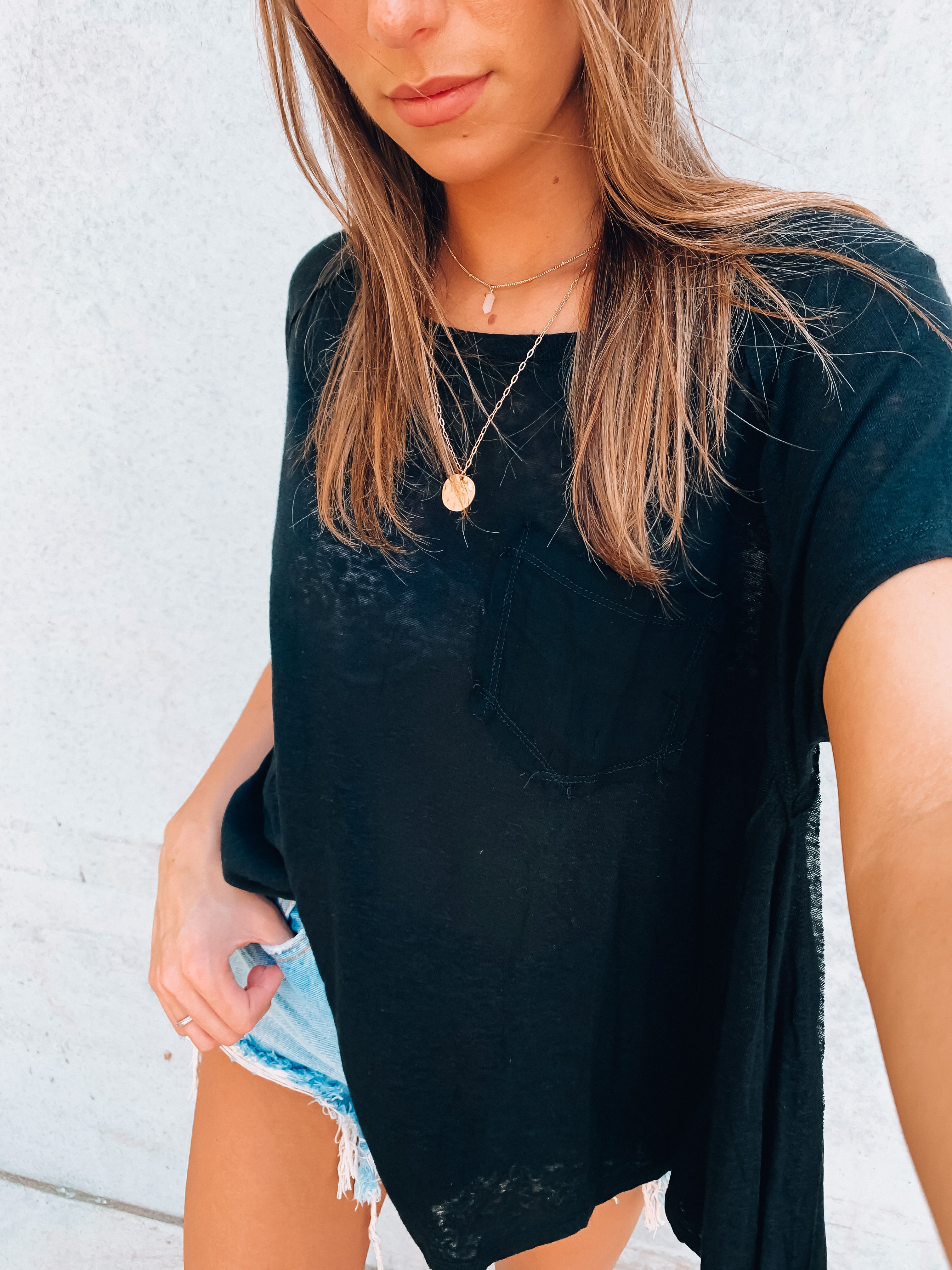 SALE : Black Oversized Pocket Tee